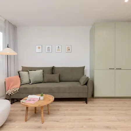 City Centre Studio By Renters